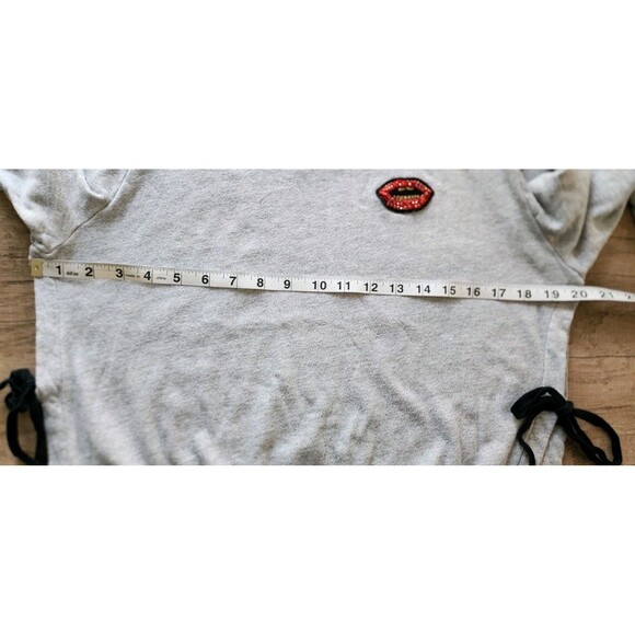Pam & Gela Lips Patch Sweatshirt Women’s Small Gray Side Tie  Made in USA - Picture 7 of 9